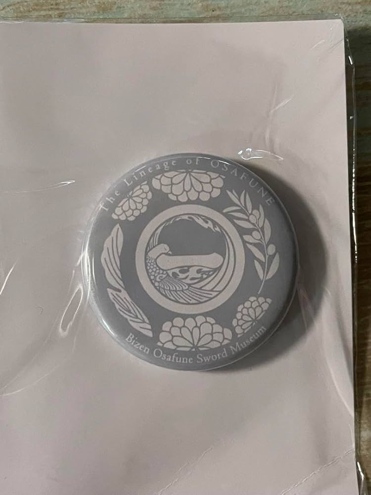 Amazon.co.jp: 刀剣乱舞 山鳥毛 備前長船刀剣博物館 缶バッジ